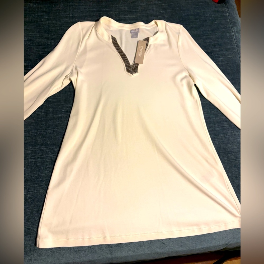 NWT Chico tunic white/ off white size 0